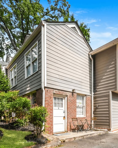 Great stays and trusted management in the heart of the Southeast's fastest-growing city.